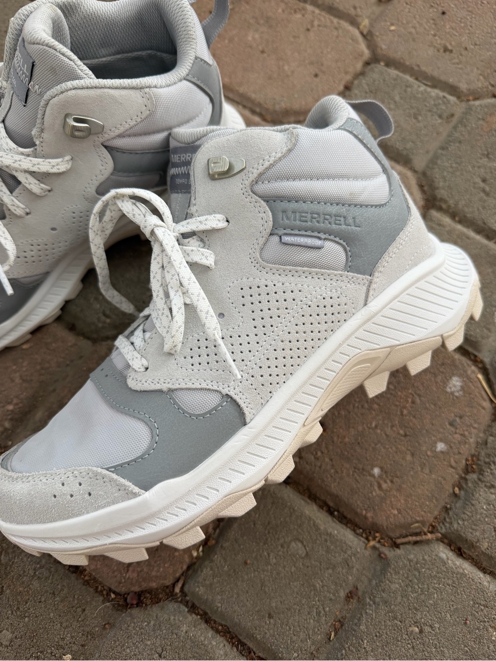Merrell White Trail Shoes with Light Gray Accents - Size 9
